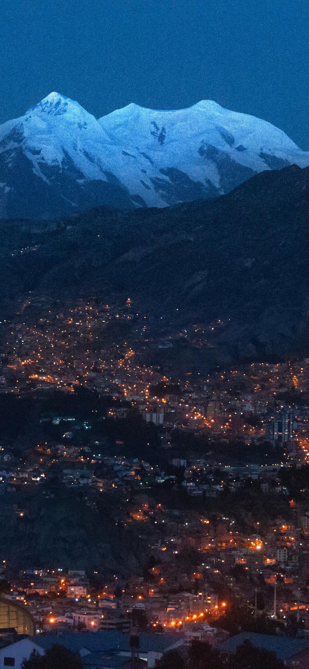 La Paz de noche